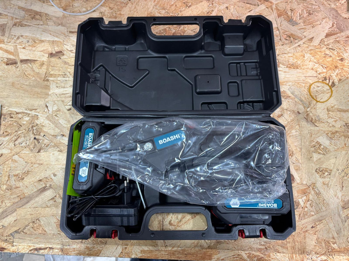 Mini Motosega a Batteria BOASHI: Potatore Elettrico Cordless con 2 Batterie e Valigetta